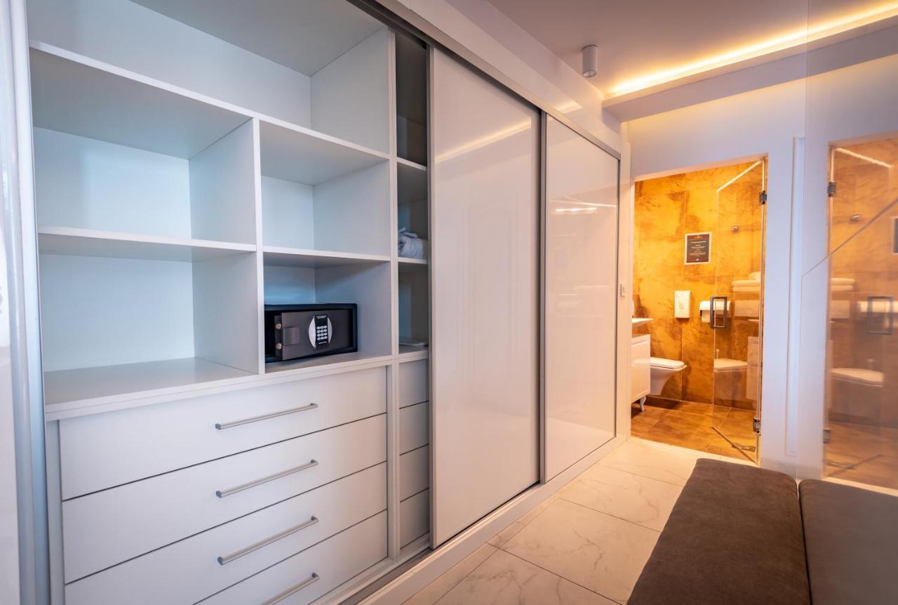 Penthouse Apartment